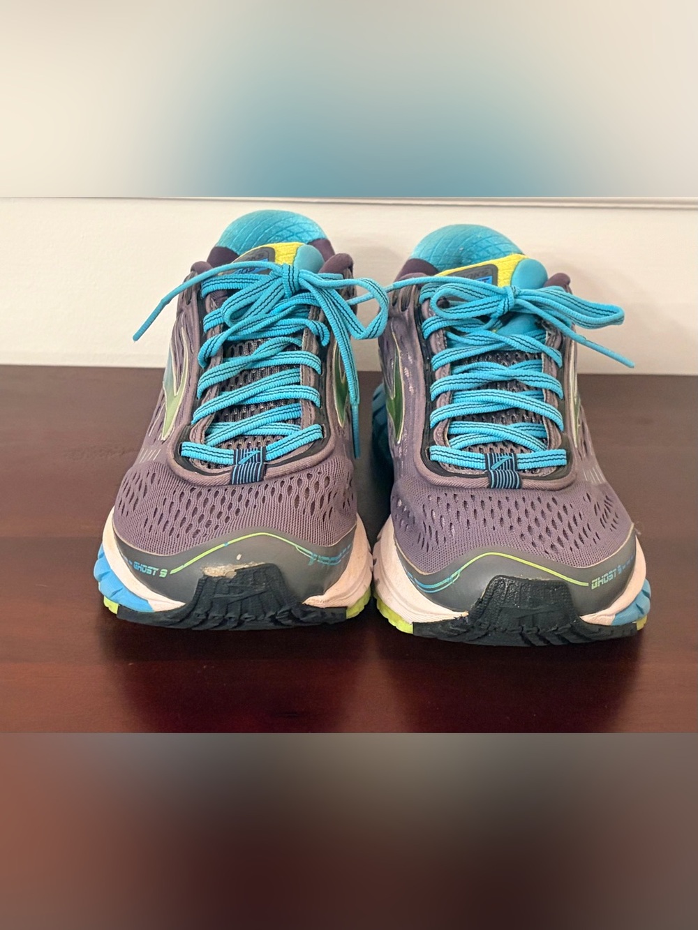 Brooks Ghost 9 Women Running Shoes 8.5B Gray/Blue Lace Up Low Top Logo Sneakers